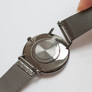 UN28GMMEGUPM UN32GMMEGUPM